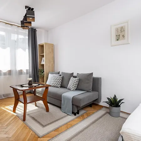 Superapart Kilinskiego 3, Cozy Urban Retreat, Perfect For Couples * Warsaw