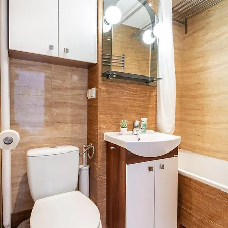 Superapart Kilinskiego 3, Cozy Urban Retreat, Perfect For Couples