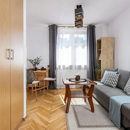 Daire Superapart Kilinskiego 3, Cozy Urban Retreat, Perfect For Couples Varşova